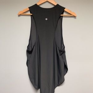 lululemon All Day Run Tank - size 4